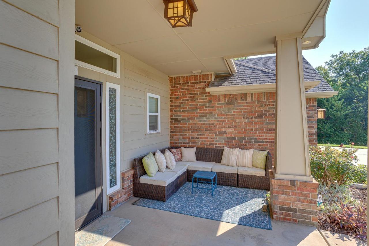 Quaint Noble Home 6 Mi To University Of Oklahoma! Norman Exterior photo